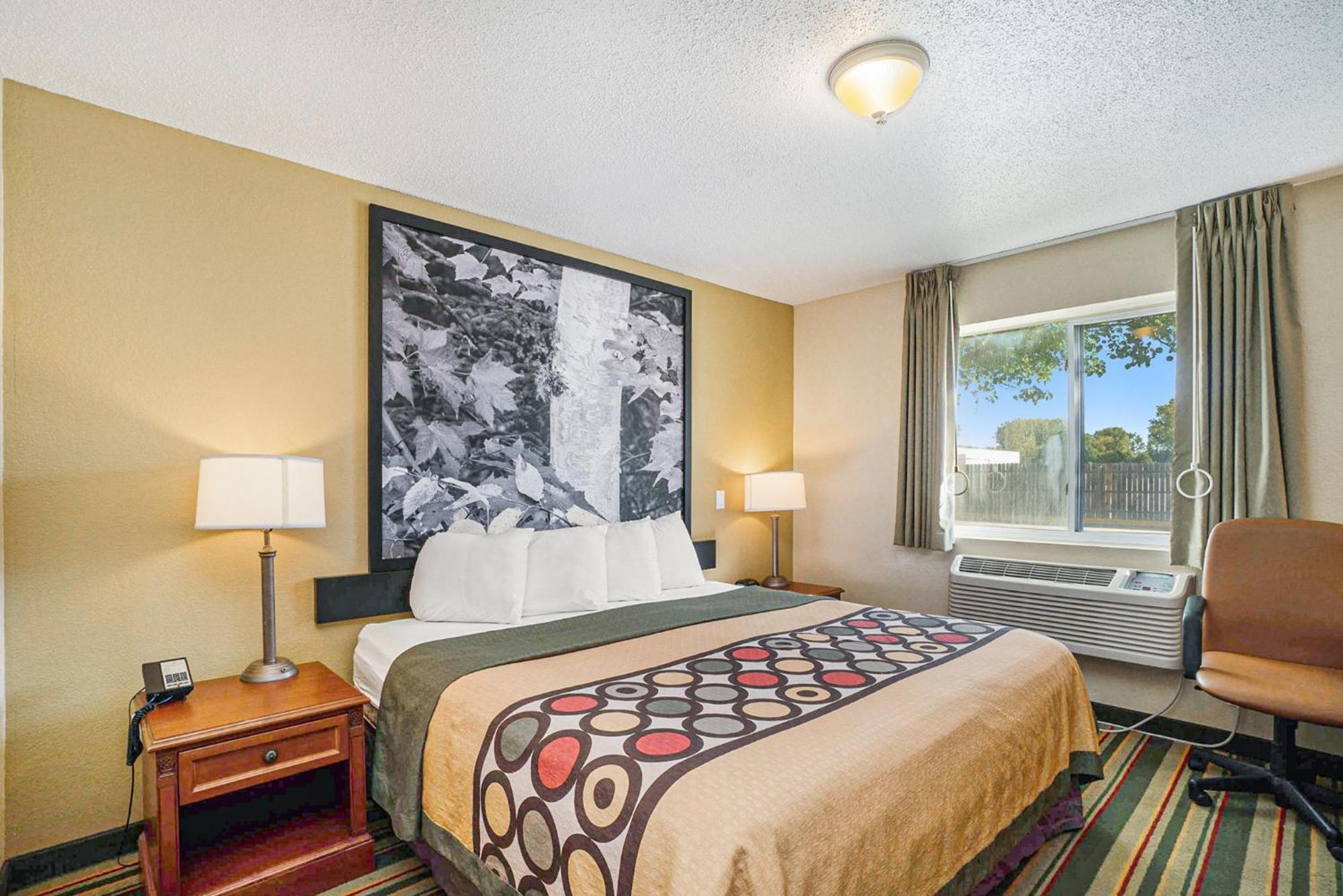 Hotel Super 8 By Wyndham Mt. Pleasant Mount Pleasant Exteriér fotografie