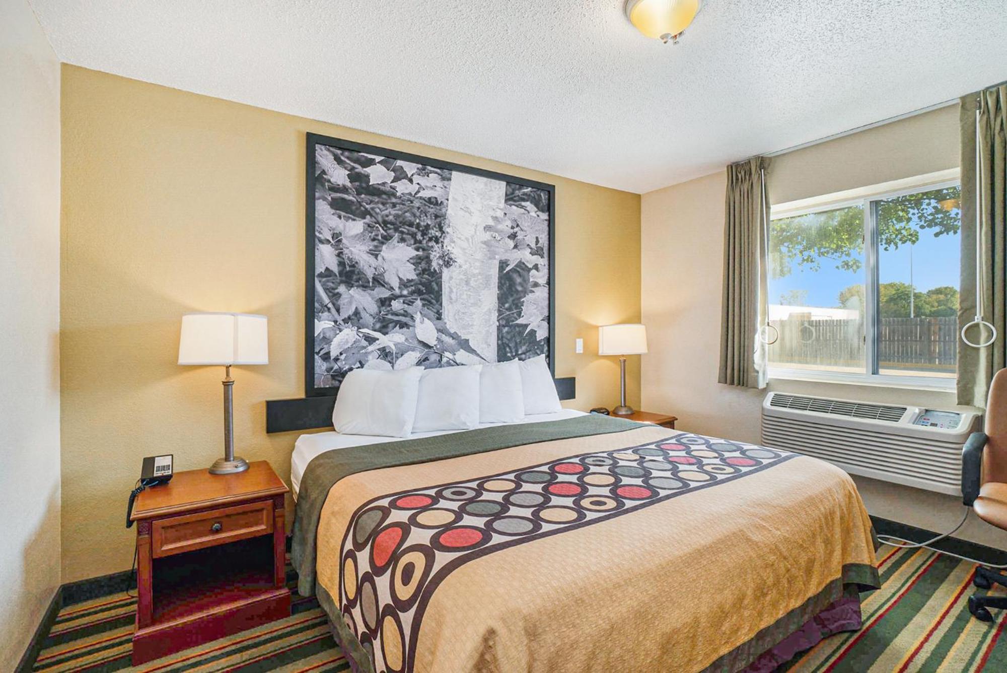 Hotel Super 8 By Wyndham Mt. Pleasant Mount Pleasant Exteriér fotografie
