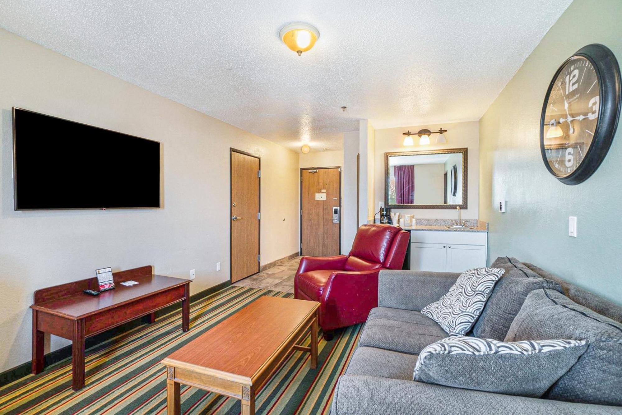 Hotel Super 8 By Wyndham Mt. Pleasant Mount Pleasant Exteriér fotografie
