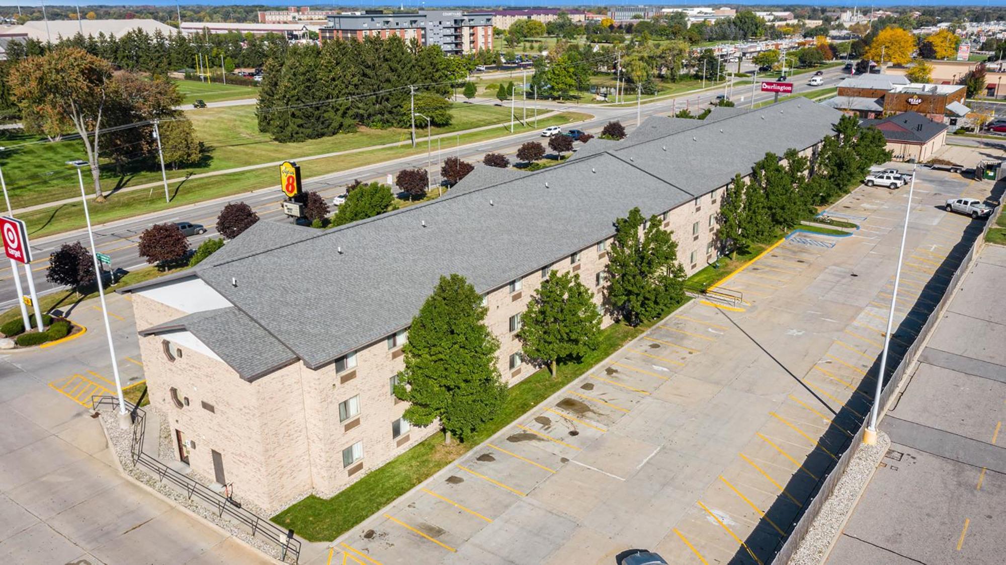 Hotel Super 8 By Wyndham Mt. Pleasant Mount Pleasant Exteriér fotografie